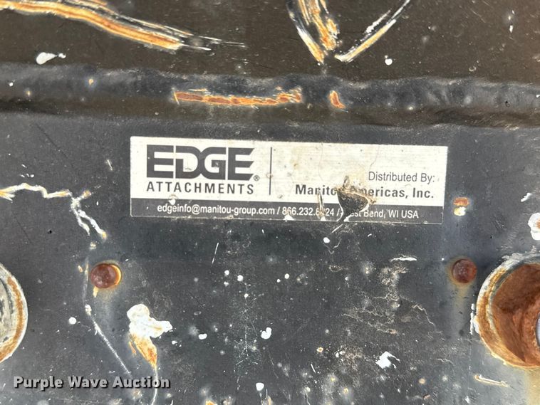 image for item MX9129 Edge EC 35 plate compactor