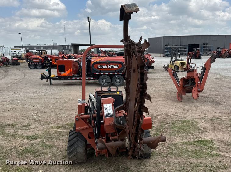 image for item MX9132 Ditch Witch 3500 trencher