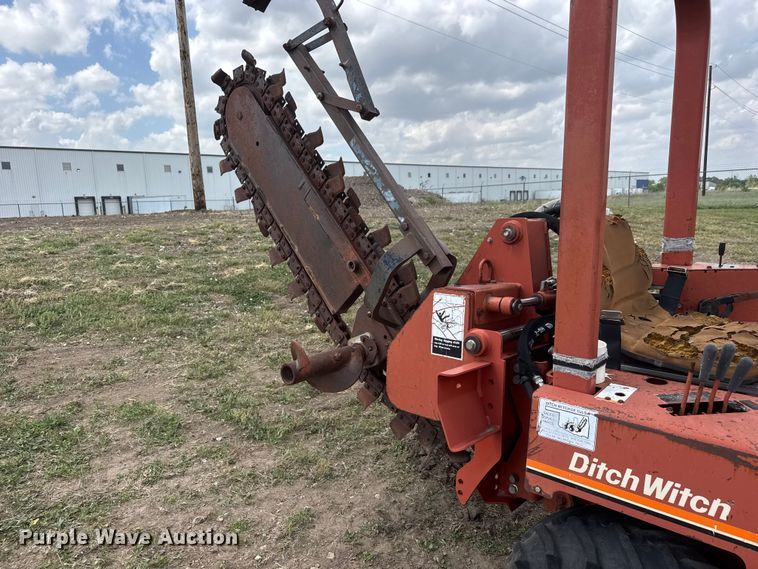 image for item MX9132 Ditch Witch 3500 trencher