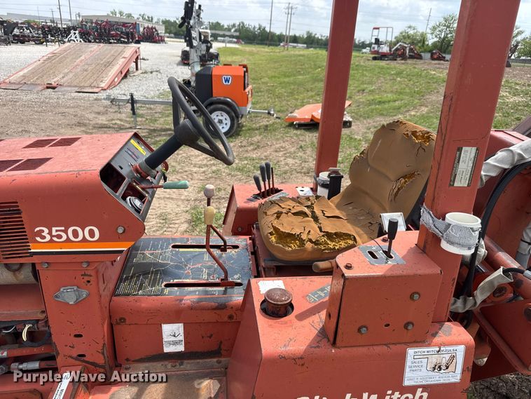 image for item MX9132 Ditch Witch 3500 trencher