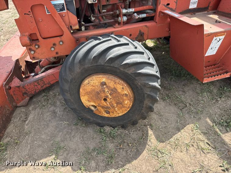 image for item MX9132 Ditch Witch 3500 trencher