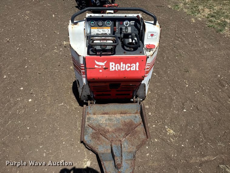 image for item MX9134 2008 Bobcat MT52 compact utility loader