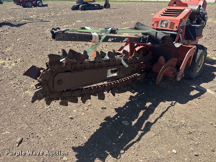 image for item MX9136 2012 Ditch Witch RT24 trencher