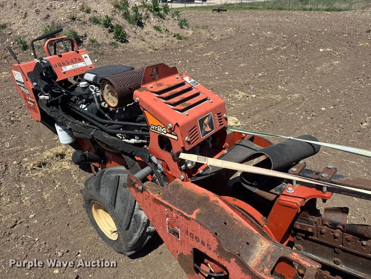 image for item MX9136 2012 Ditch Witch RT24 trencher