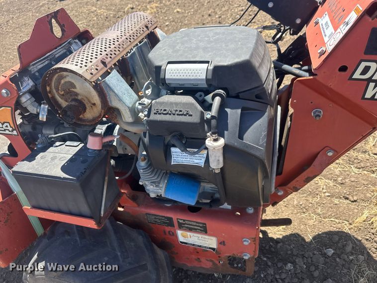 image for item MX9136 2012 Ditch Witch RT24 trencher