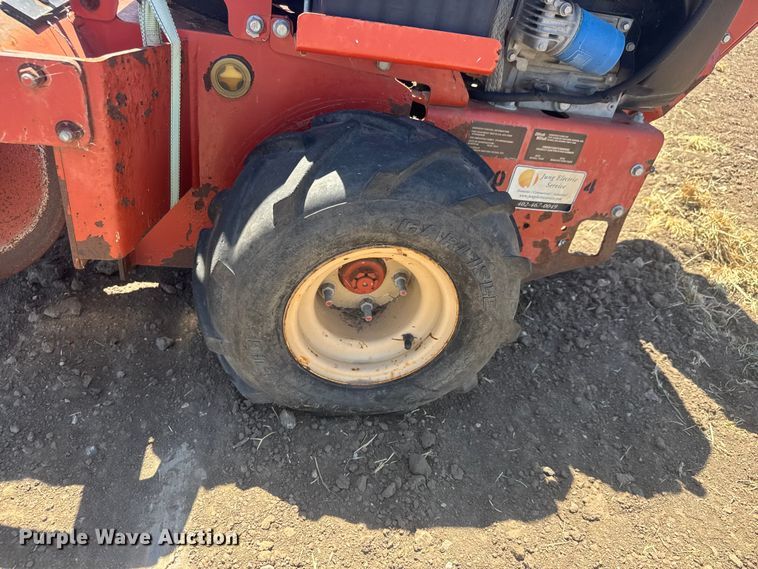 image for item MX9136 2012 Ditch Witch RT24 trencher