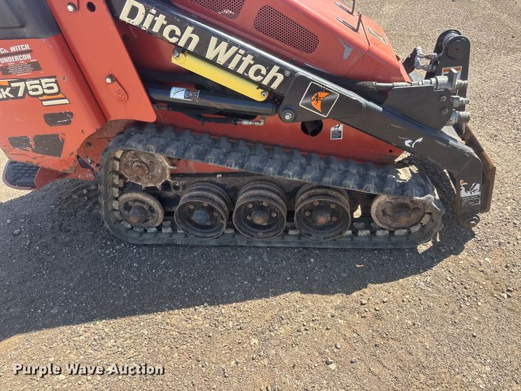image for item MX9137 Ditch Witch SK755 Compact utility loader