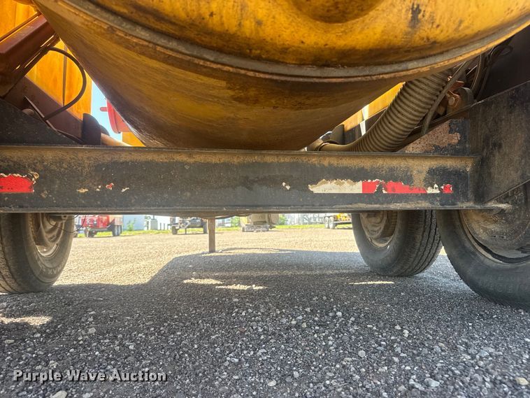 image for item MX9138 2013 Vermeer L P553SDT vacuum excavator