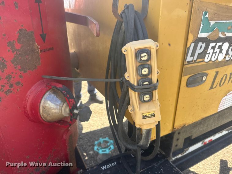 image for item MX9138 2013 Vermeer L P553SDT vacuum excavator