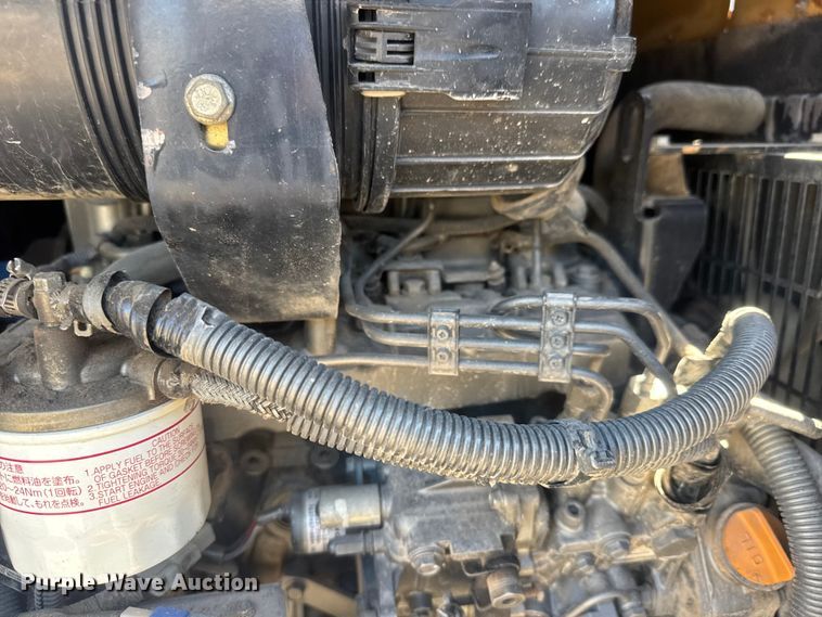 image for item MX9138 2013 Vermeer L P553SDT vacuum excavator