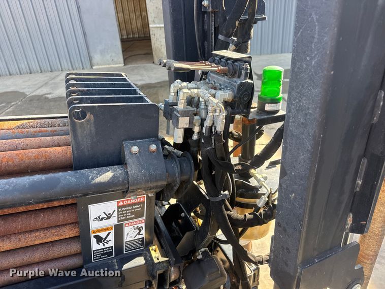 image for item MX9140 2012 Ditch Witch JT2020 Mach 1 directional boring unit