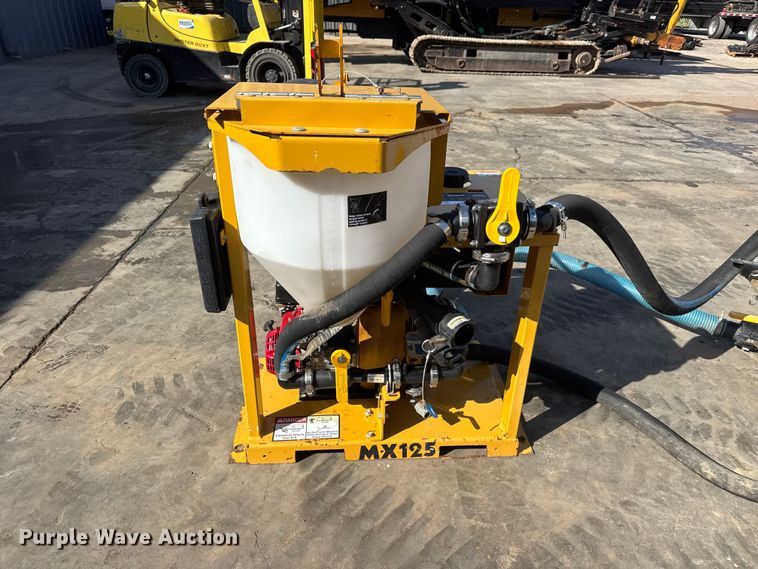 image for item MX9141 2020 Vermeer MX125 mud mixer