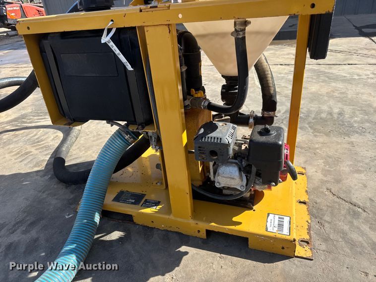 image for item MX9141 2020 Vermeer MX125 mud mixer