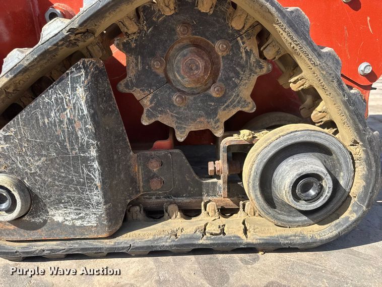 image for item MX9142 2019 Ditch Witch C24X trencher