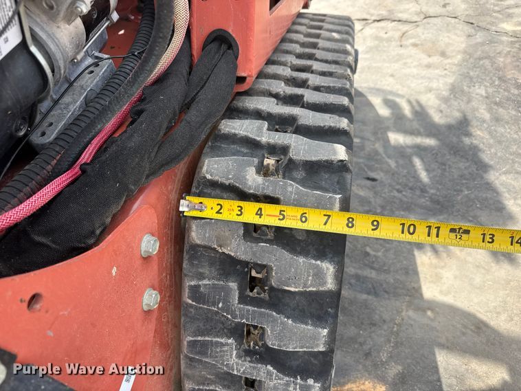image for item MX9143 2017 Ditch Witch C30X trencher