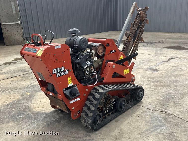 image for item MX9144 2019 Ditch Witch C24X trencher