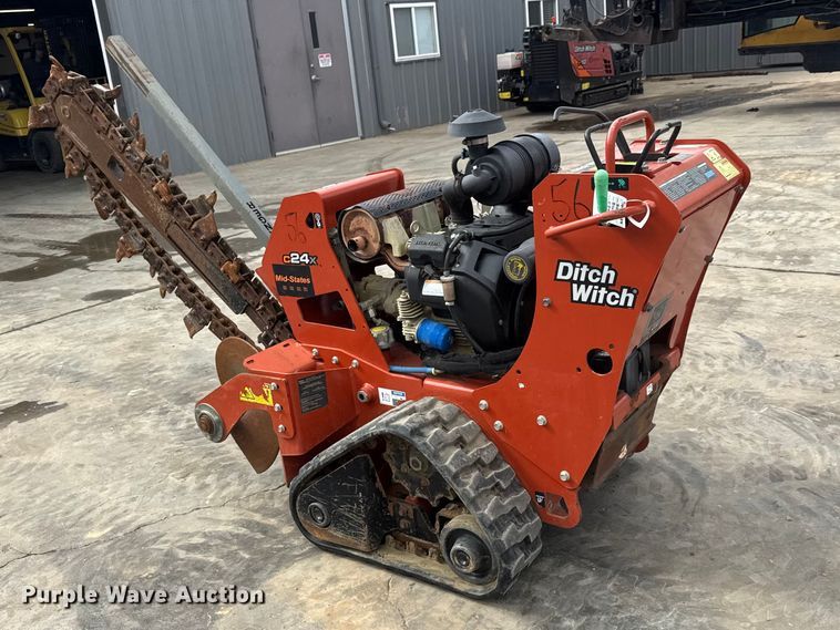 image for item MX9144 2019 Ditch Witch C24X trencher