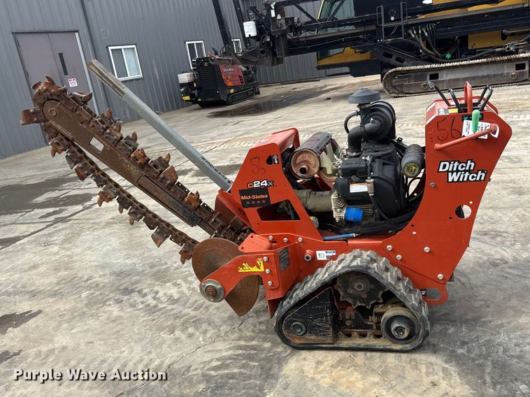 image for item MX9144 2019 Ditch Witch C24X trencher