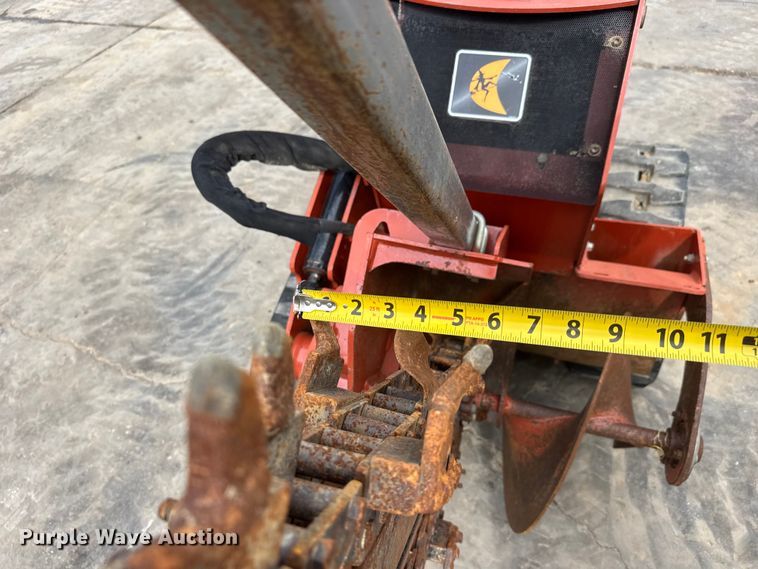 image for item MX9144 2019 Ditch Witch C24X trencher