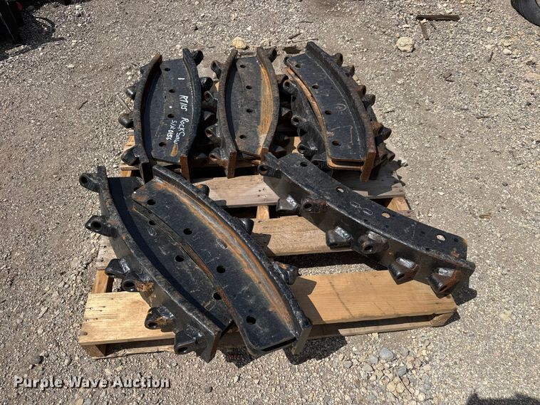 image for item MX9147 2012 Ditch Witch RT115 Quad rock saw