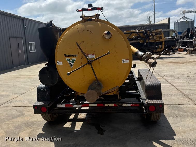 image for item MX9151 2009 Vermeer V750G vacuum excavator