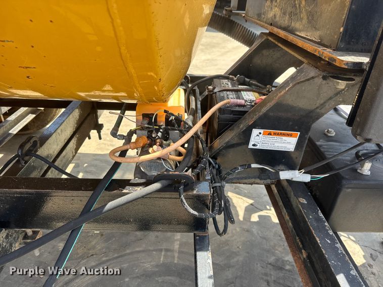 image for item MX9151 2009 Vermeer V750G vacuum excavator