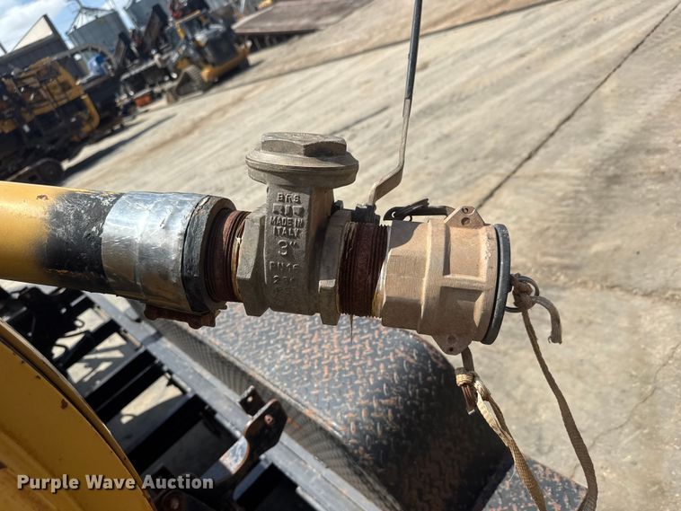 image for item MX9151 2009 Vermeer V750G vacuum excavator