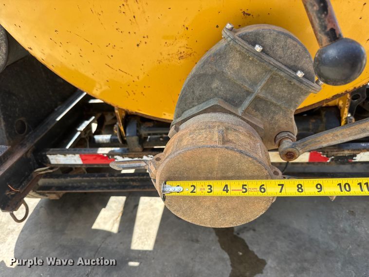 image for item MX9151 2009 Vermeer V750G vacuum excavator