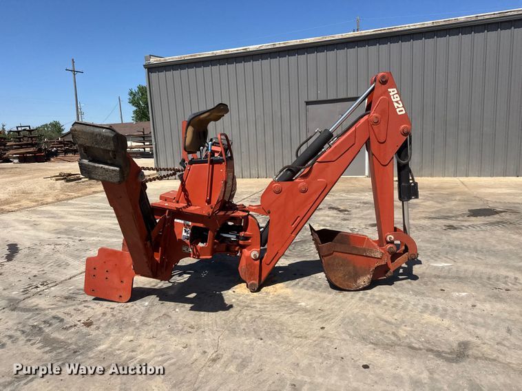 image for item MX9153 2004 Ditch Witch A920 Backhoe attachment