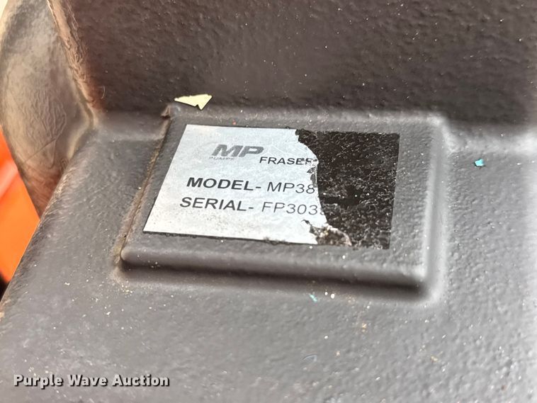 image for item MX9155 2007 Belshe BF9T equipment trailer