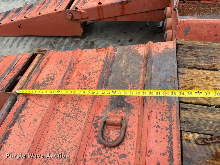 image for item MX9155 2007 Belshe BF9T equipment trailer