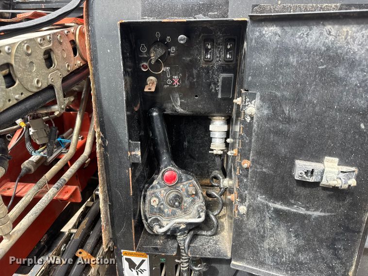 image for item MX9158 2013 Ditch Witch JT2020 Mach 1 directional boring unit