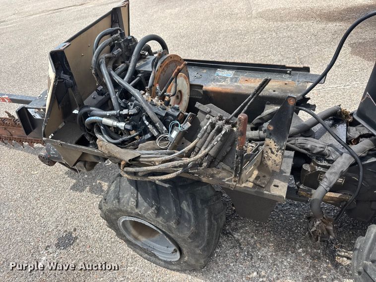 image for item MX9191 2007 Ditch Witch 410SX trencher
