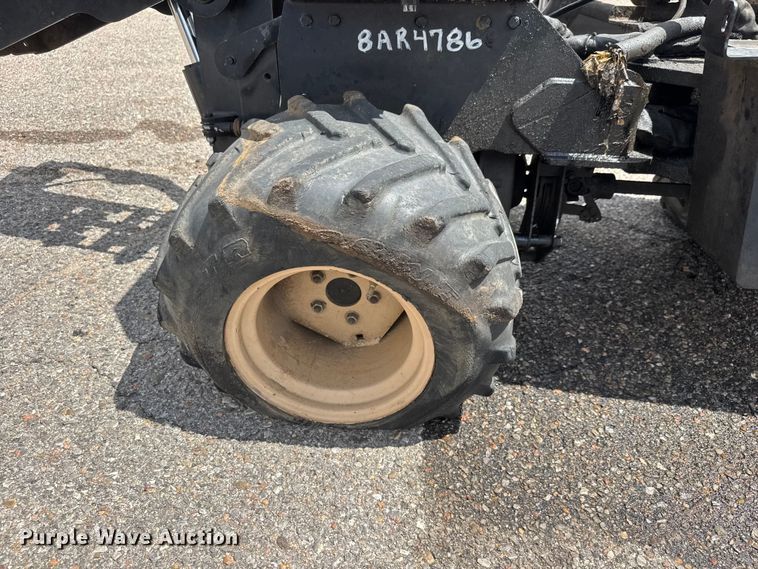image for item MX9191 2007 Ditch Witch 410SX trencher