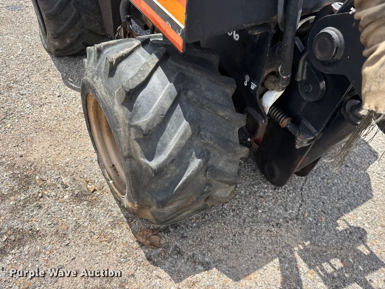 image for item MX9191 2007 Ditch Witch 410SX trencher