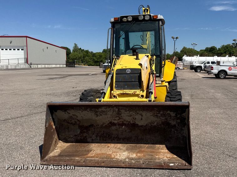 image for item MX9195 2007 New Holland B95 backhoe