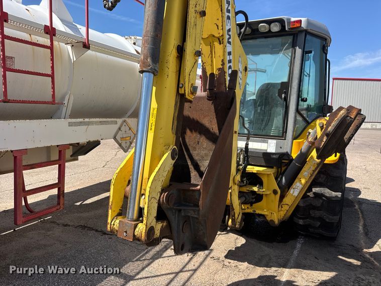 image for item MX9195 2007 New Holland B95 backhoe