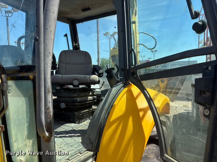 image for item MX9195 2007 New Holland B95 backhoe