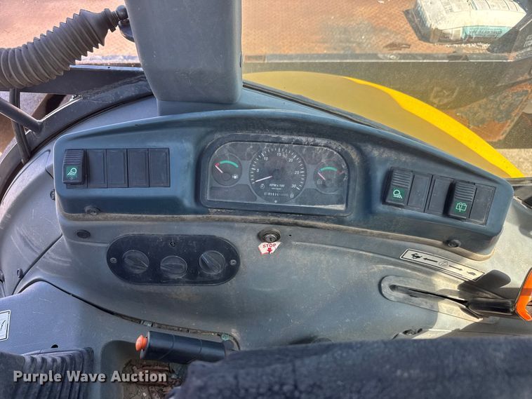 image for item MX9195 2007 New Holland B95 backhoe