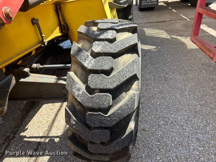image for item MX9195 2007 New Holland B95 backhoe