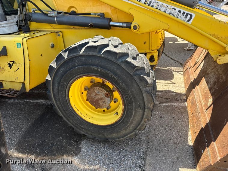 image for item MX9195 2007 New Holland B95 backhoe