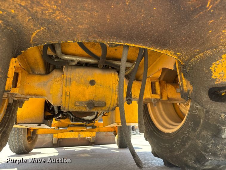 image for item MX9196 JCB 214 Series 3 backhoe