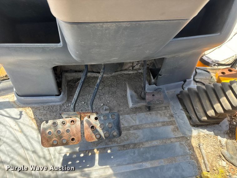 image for item MX9196 JCB 214 Series 3 backhoe