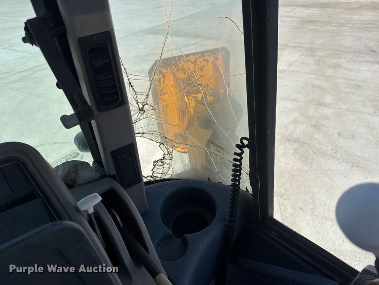 image for item MX9196 JCB 214 Series 3 backhoe