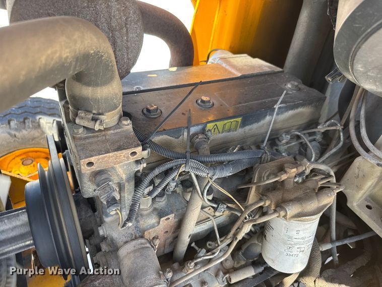 image for item MX9196 JCB 214 Series 3 backhoe