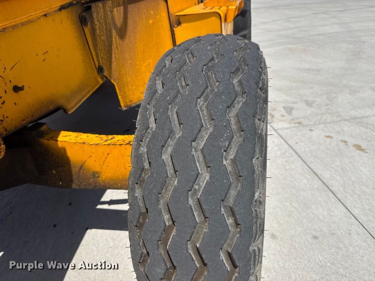 image for item MX9196 JCB 214 Series 3 backhoe