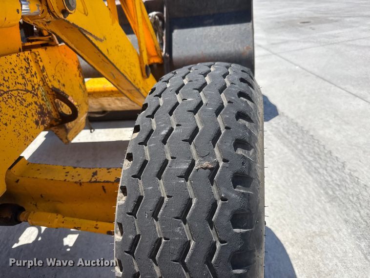 image for item MX9196 JCB 214 Series 3 backhoe