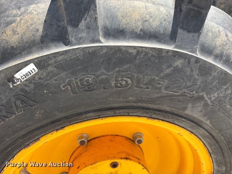 image for item MX9196 JCB 214 Series 3 backhoe