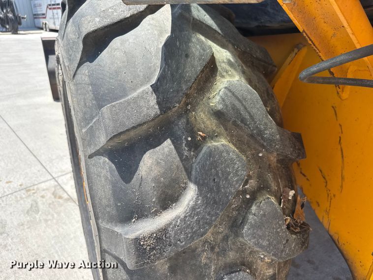 image for item MX9196 JCB 214 Series 3 backhoe