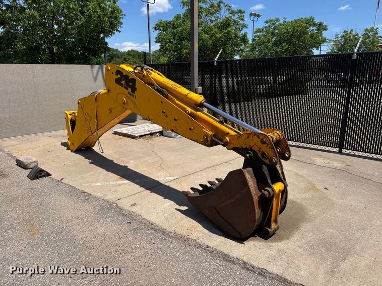 image for item MX9196 JCB 214 Series 3 backhoe